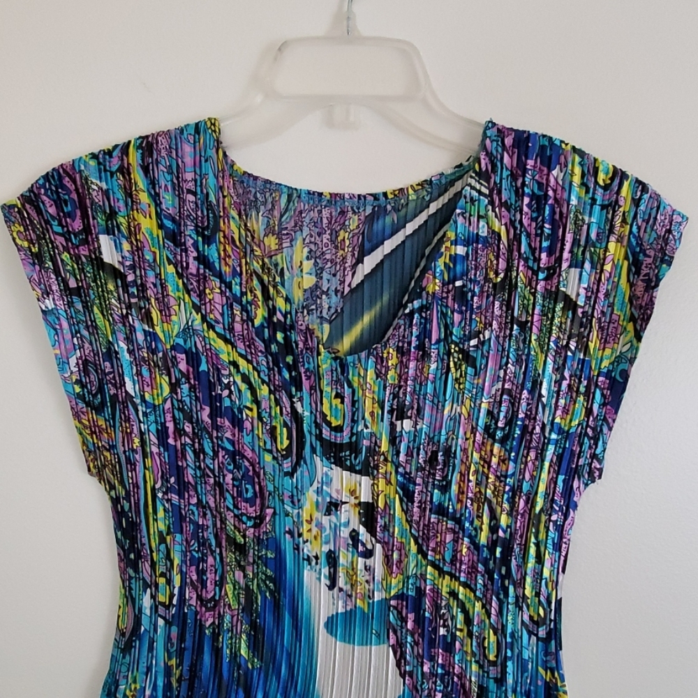 Unbranded Artsy Blue, Green & White Print Cap Sleeve Top M - Picture 2 of 7